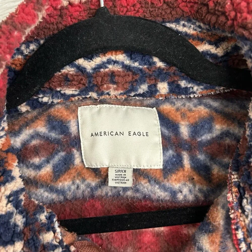 American Eagle Sweater Womens S Red Aztec Plush Sherpa Fleece‎ 1/4 Zip Pullover